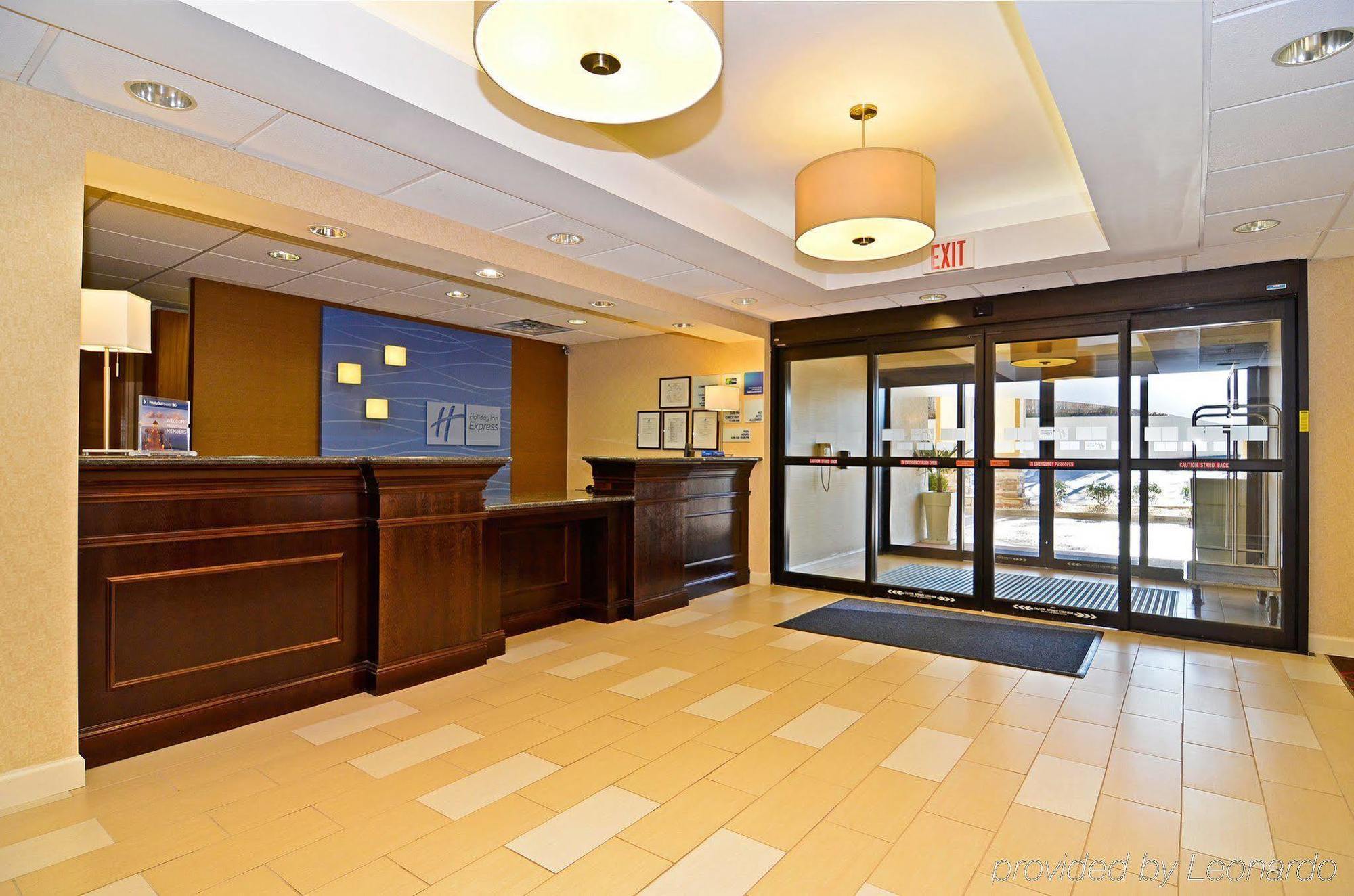 Holiday Inn Express Atlanta-Stone Mountain By Ihg Beltér fotó